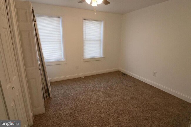 Foto del edificio - 506 Ridgeway St