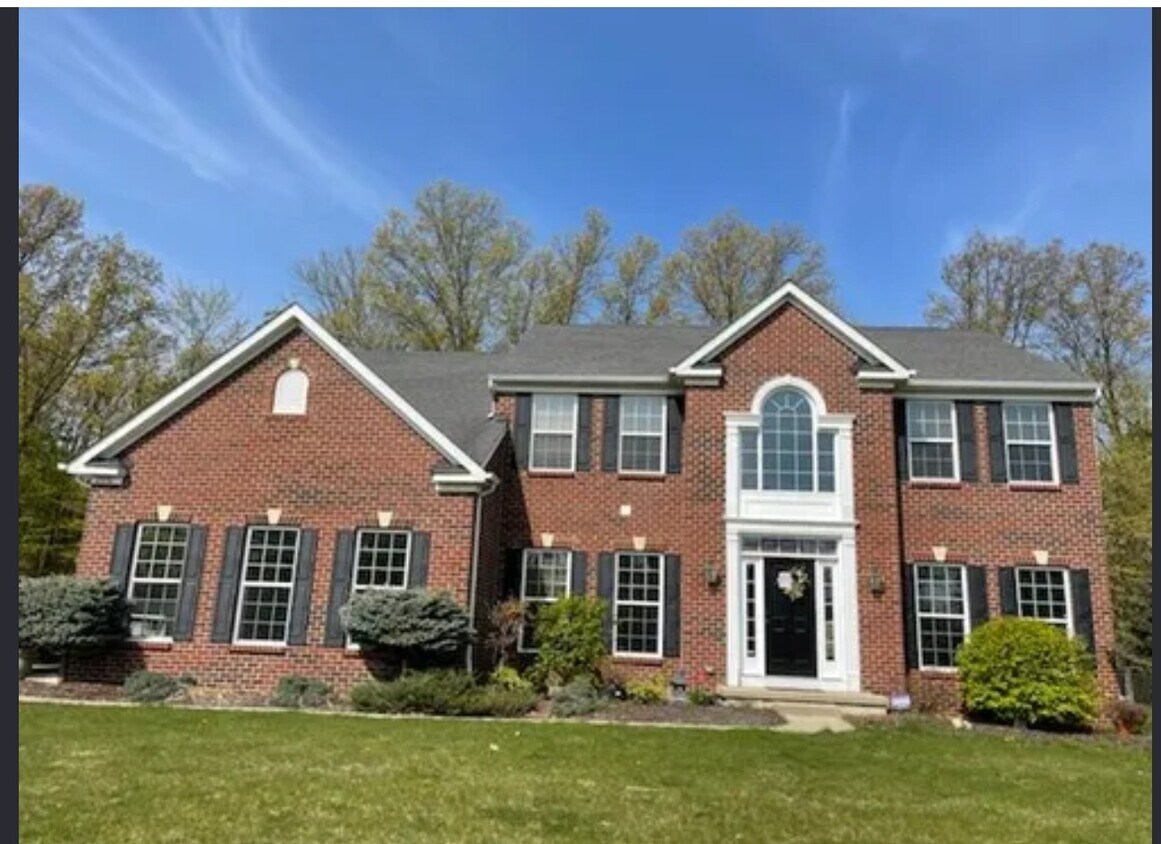 Primary Photo - 2576 Covington Pl