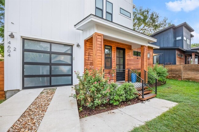 Foto del edificio - 4604 Ledesma Rd