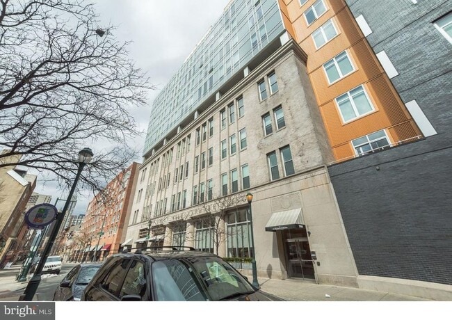 Building Photo - 1101 Locust St