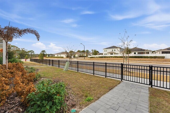 Foto del edificio - 4268 Sadler Rd