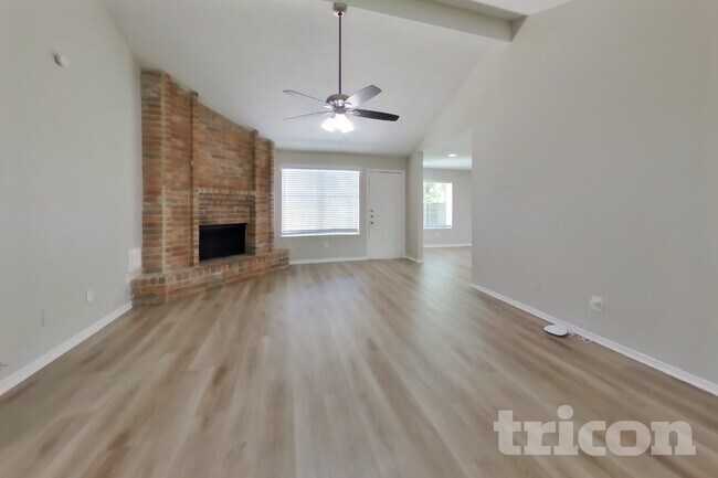 Foto del edificio - 3623 Village Grove Dr