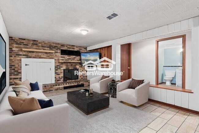 Foto del edificio - Bright, Updated, and Steps From the Park — Your Perfect Richfield Retreat