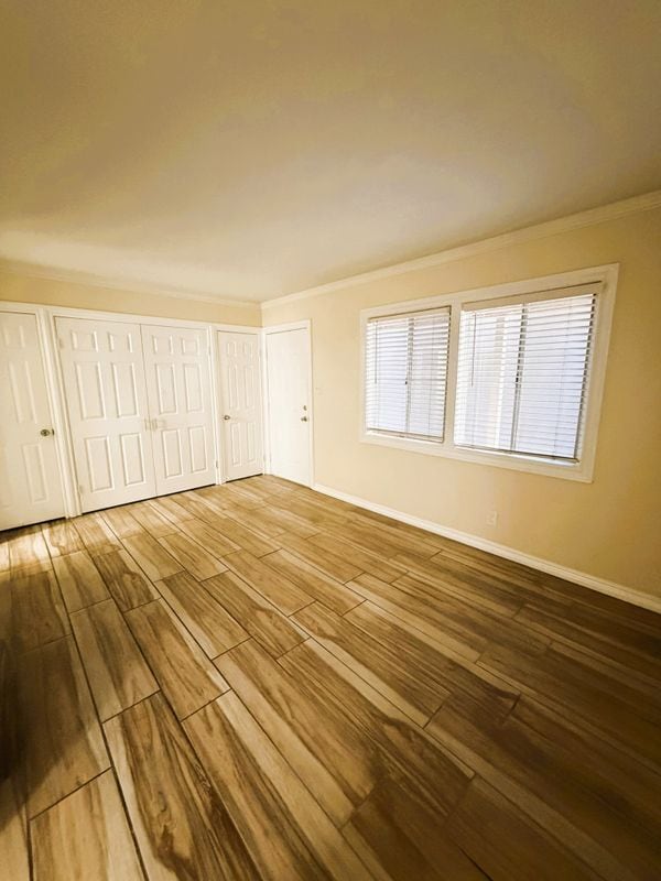 Building Photo - 5007 E Ocean Blvd