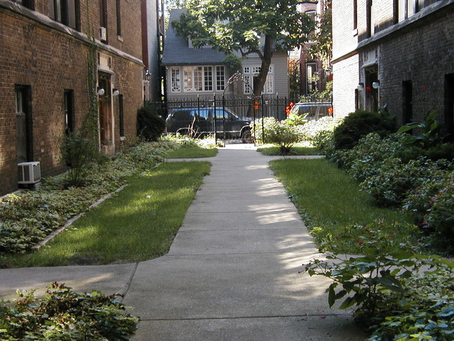 Building Photo - Hudson Courtyard