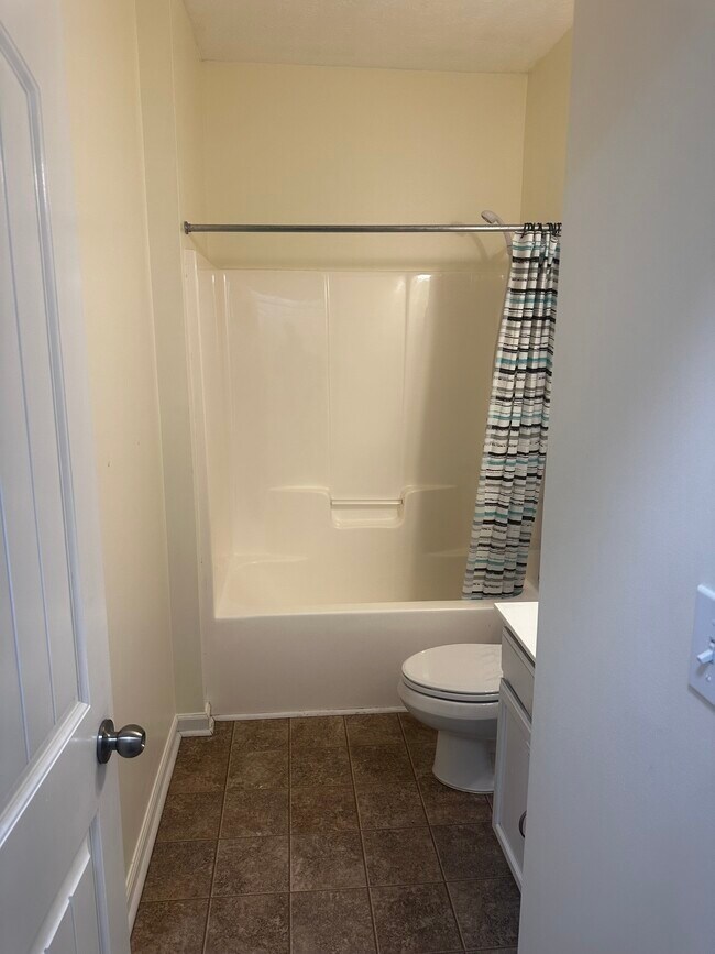 Building Photo - 110 Mingo Dr