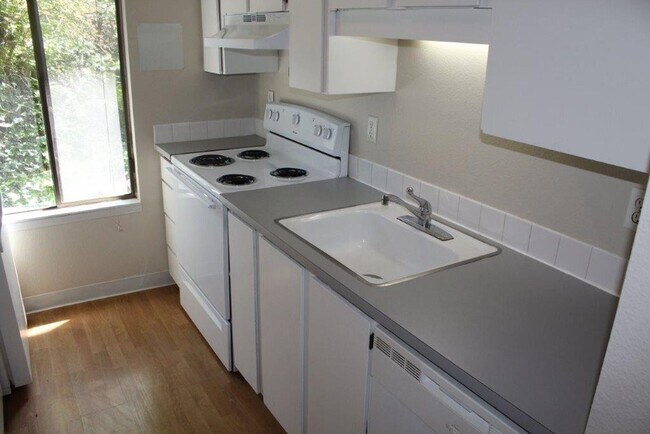 Foto del edificio - 7554 SW Barnes Rd