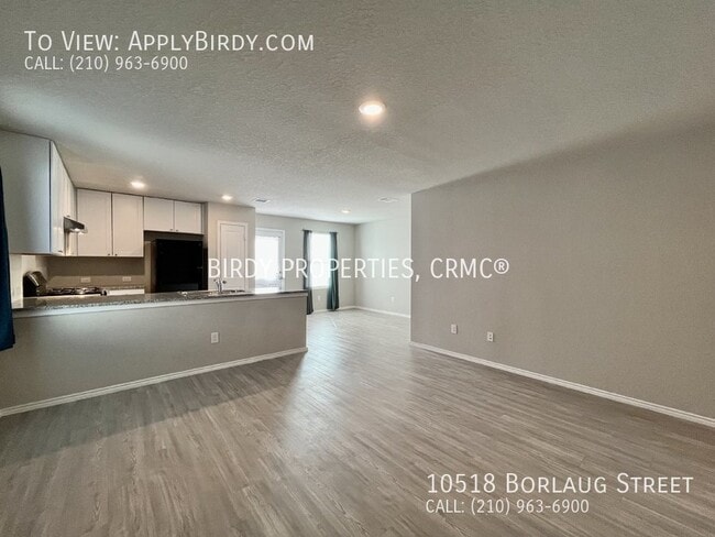 Building Photo - **3 Bed, 2 Bath Home Located in Converse, ...