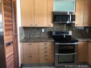 Building Photo - 7511 SW 114th Ct