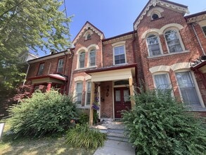 Building Photo - 73 Colborne St