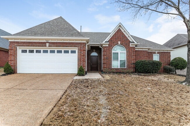 Building Photo - 9921 Greenalder Cove N