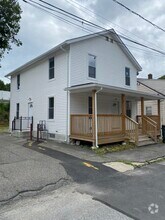 Building Photo - 48 Britton Ave
