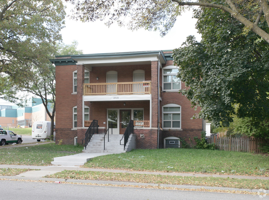 Foto del edificio - 2701 Lyndale Ave N