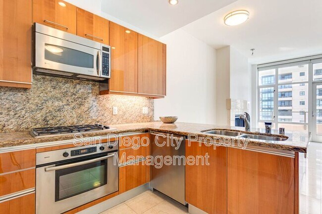 Foto del edificio - 550 Front St