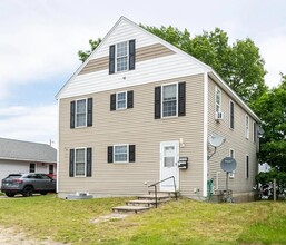 Building Photo - 719 Hevey St