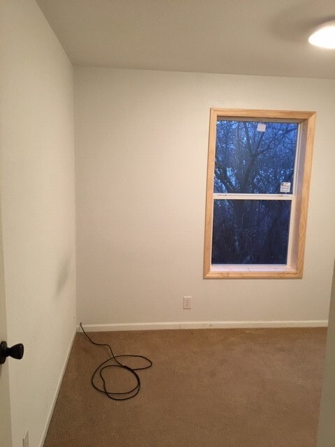 Building Photo - 306 2nd St N