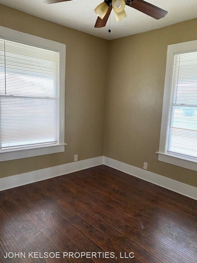 3 br, 2 bath House 313 E Lloyd House Rental in Krum, TX