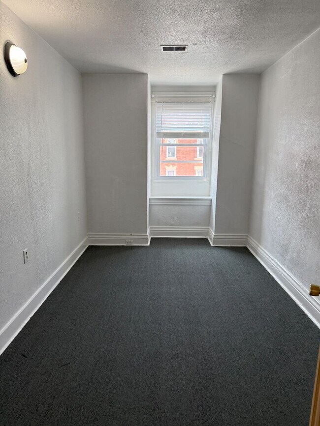 Foto del edificio - 3614 Dawson St