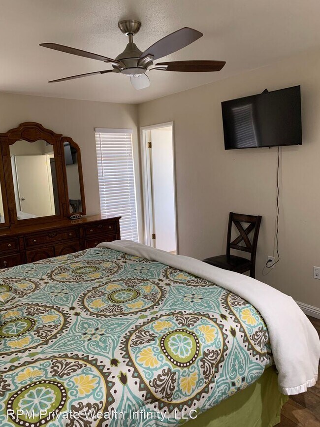 Foto del edificio - 2 br, 2 bath House - 9627 W. Greenway Road