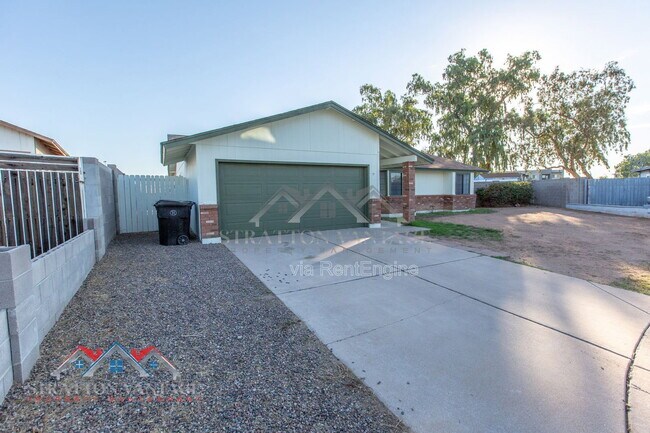 Foto del edificio - 3749 E Hopi Ave