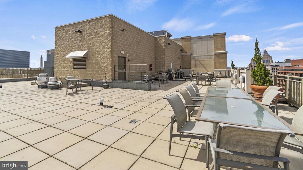 Foto del edificio - 1150 K St NW