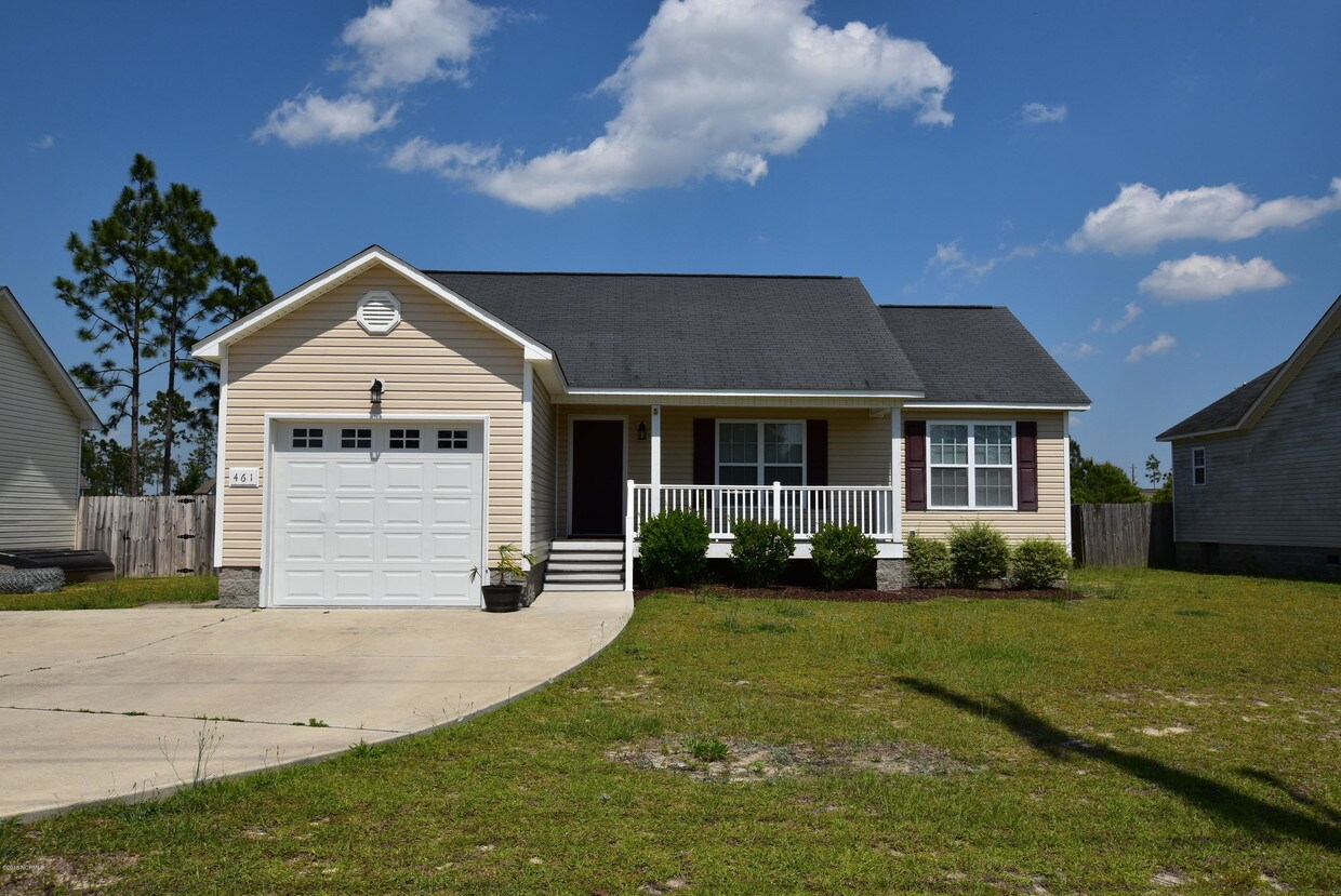 Primary Photo - 461 Sand Ridge Rd