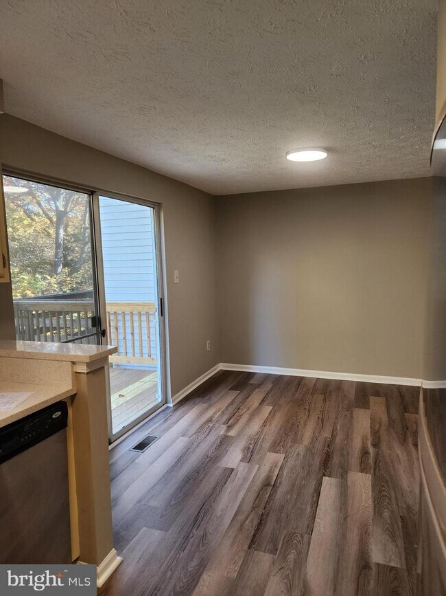 Building Photo - 11014 Granby Ct