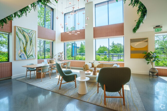 Lobby & Lounge - Hew at 1515