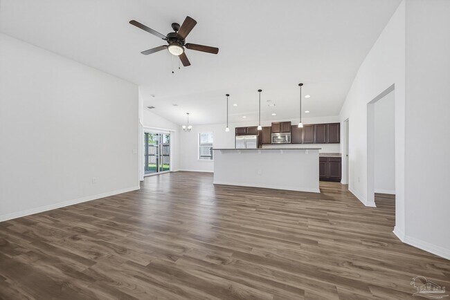 Building Photo - 4403 Oak Vista Ln