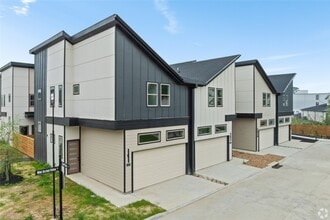 Building Photo - 13106 Beauty Berry Ridge Ln