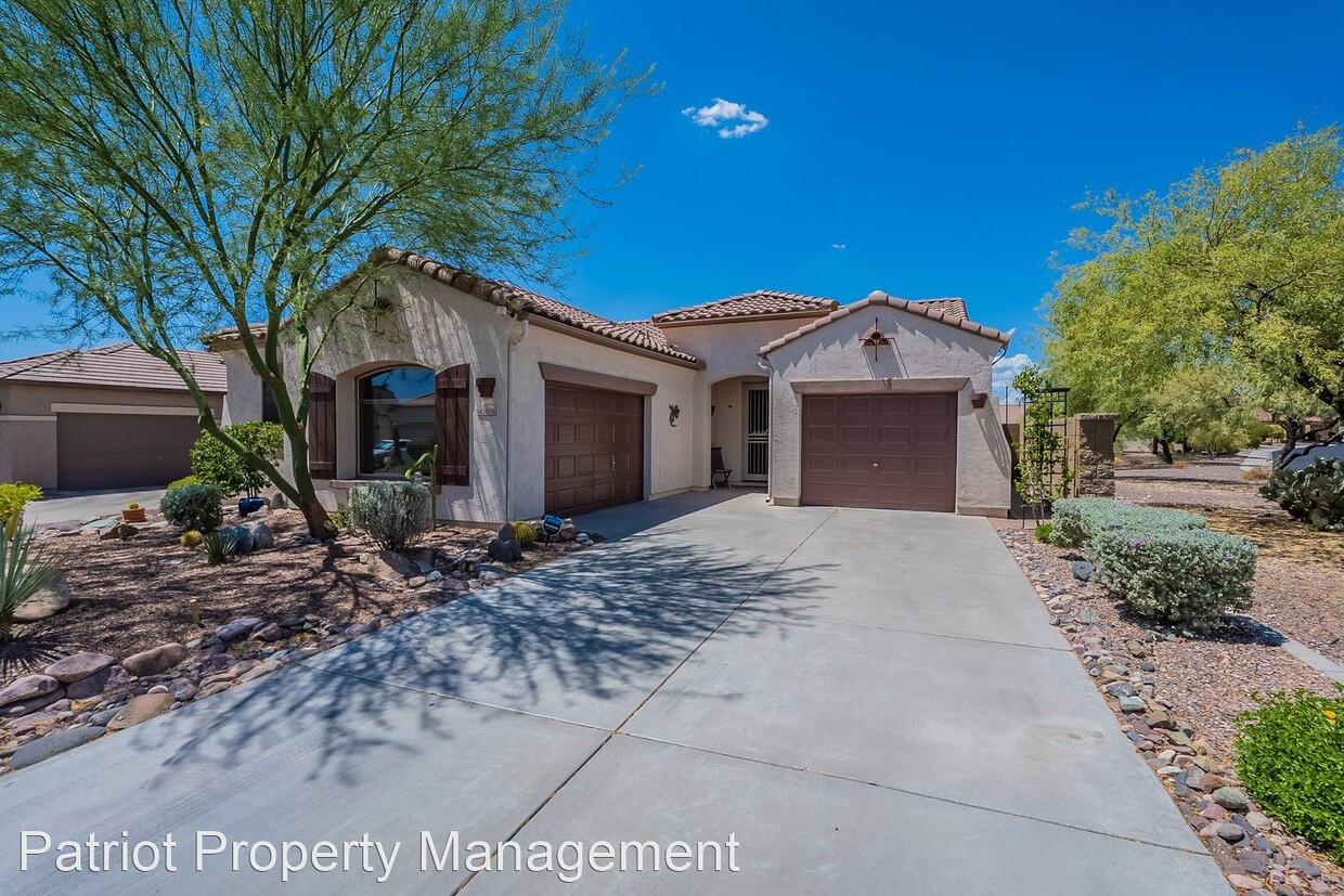Primary Photo - 3 br, 2 bath House - 42014 N Celebration Ct