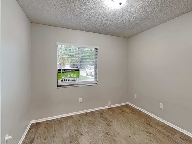 Foto del edificio - 4419 Orangebrook Dr