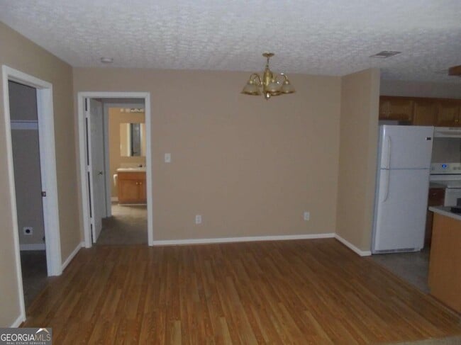 Building Photo - 2039 Faith Cove