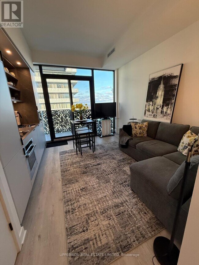 Photo du bâtiment - 55 Charles St E