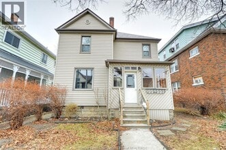 Building Photo - 456 Chilver Rd