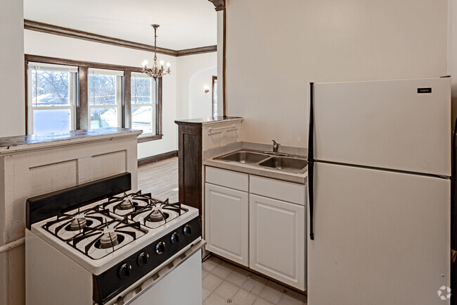 1BR, 1BA - 650 SF - 4422 Nicollet Ave