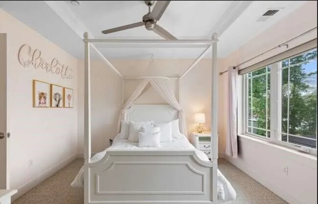 Foto del edificio - 965 S Clarkson St