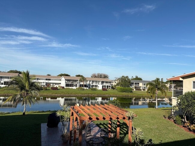 Foto del edificio - 230 Bedford E