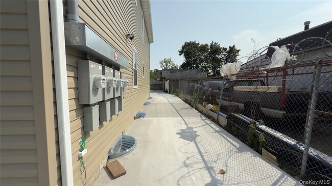 Foto del edificio - 120 Linden Ave