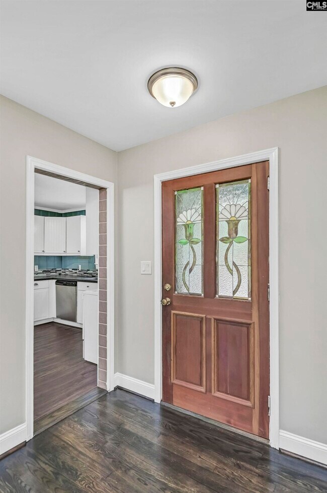 Foto del edificio - 1108 Rutland Ave