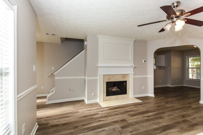 Foto del edificio - 2750 Northgate Way NW