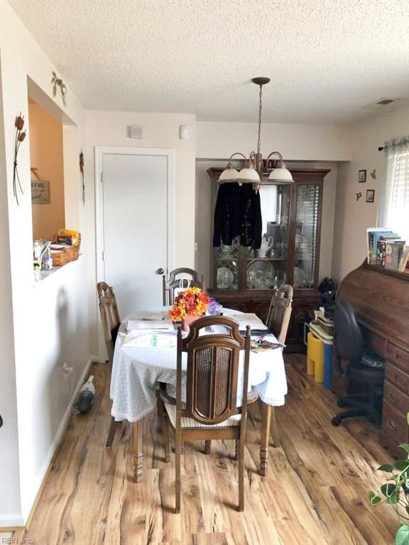 Foto del edificio - 4657 Shallowford Cir