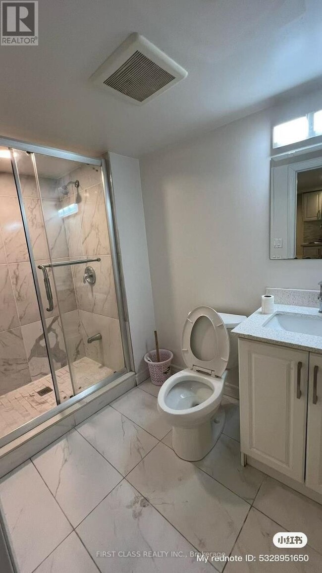 Photo du bâtiment - 77 O'Connor Dr