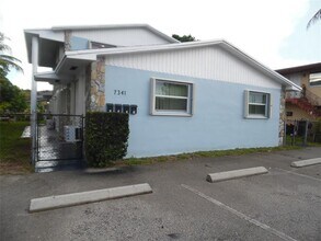 Building Photo - 7341 NW 37th St