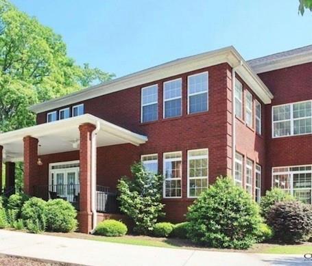 Primary Photo - 2650 Cascade Rd