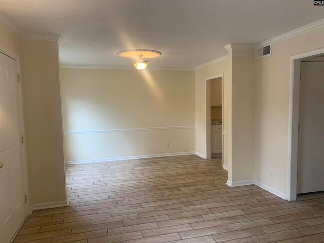 Building Photo - 408 Wimbledon Ct