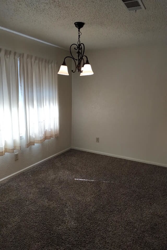 Foto del edificio - 1523 E Beverly Dr