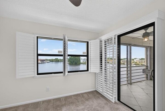 Photo - 313 Lake Cir (North Palm Beach, FL) Apartment