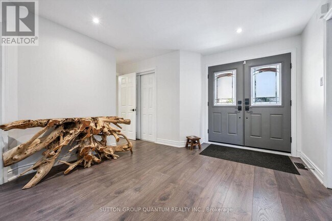 Photo du bâtiment - 1496 Tanner Ct