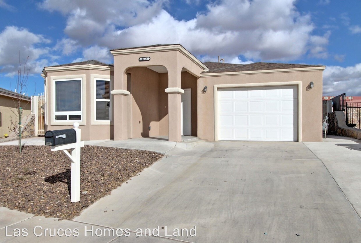 Primary Photo - 3 br, 2 bath House - 4465 Valle Del Luz